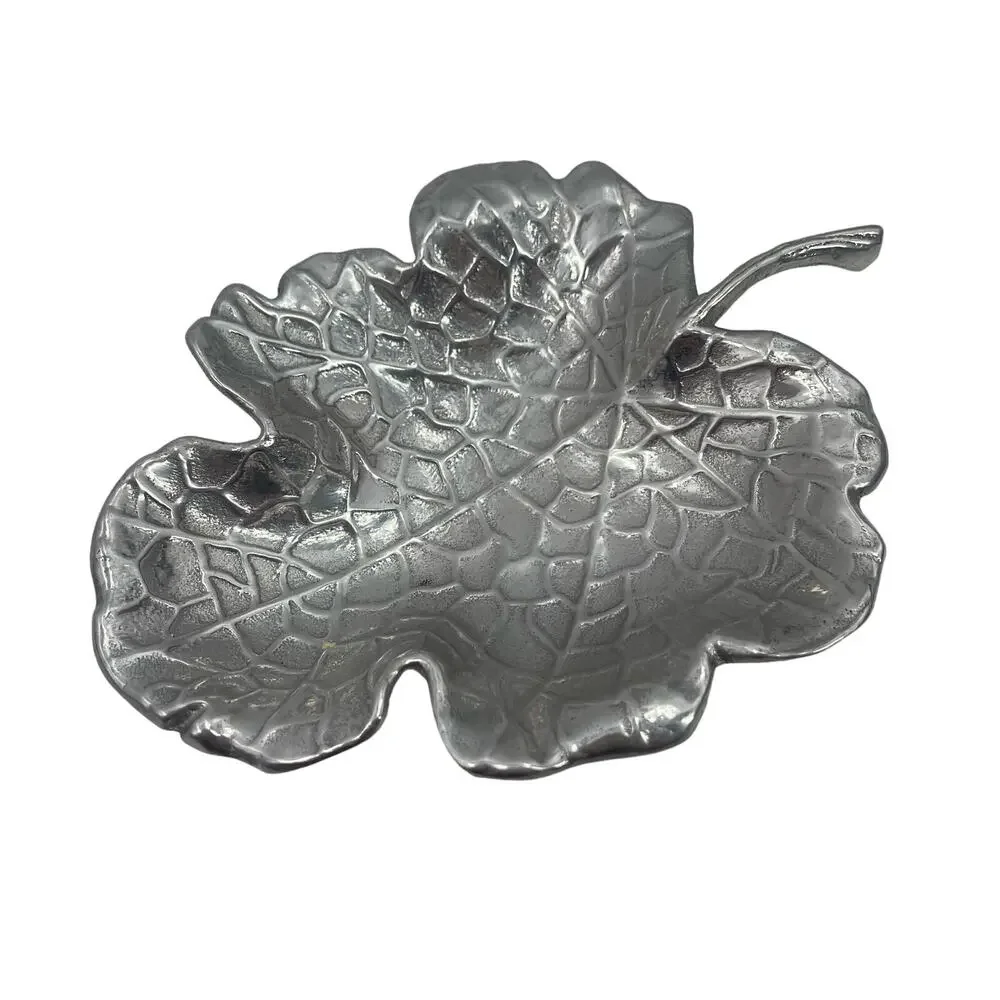 MARIPOSA Leaf Dish 6